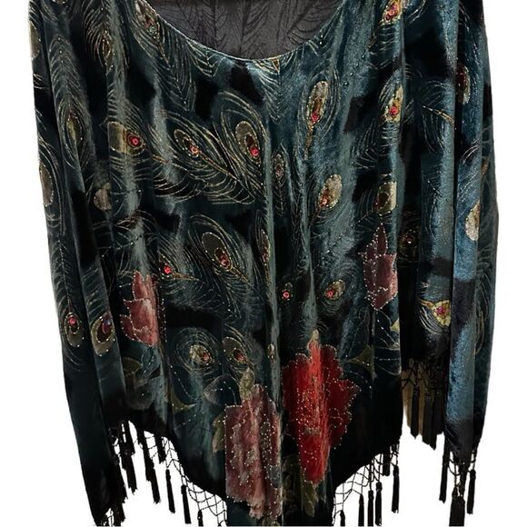 Coldwater Creek peacock poncho velvety with fringe excellent like new condition - Picture 11 of 15
